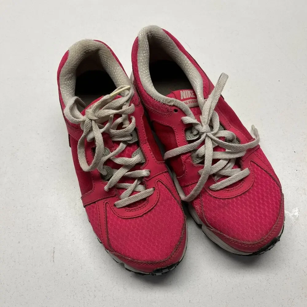 Nike Girls Atheletic Shoes size 3.5Y Dual Fushia 456970